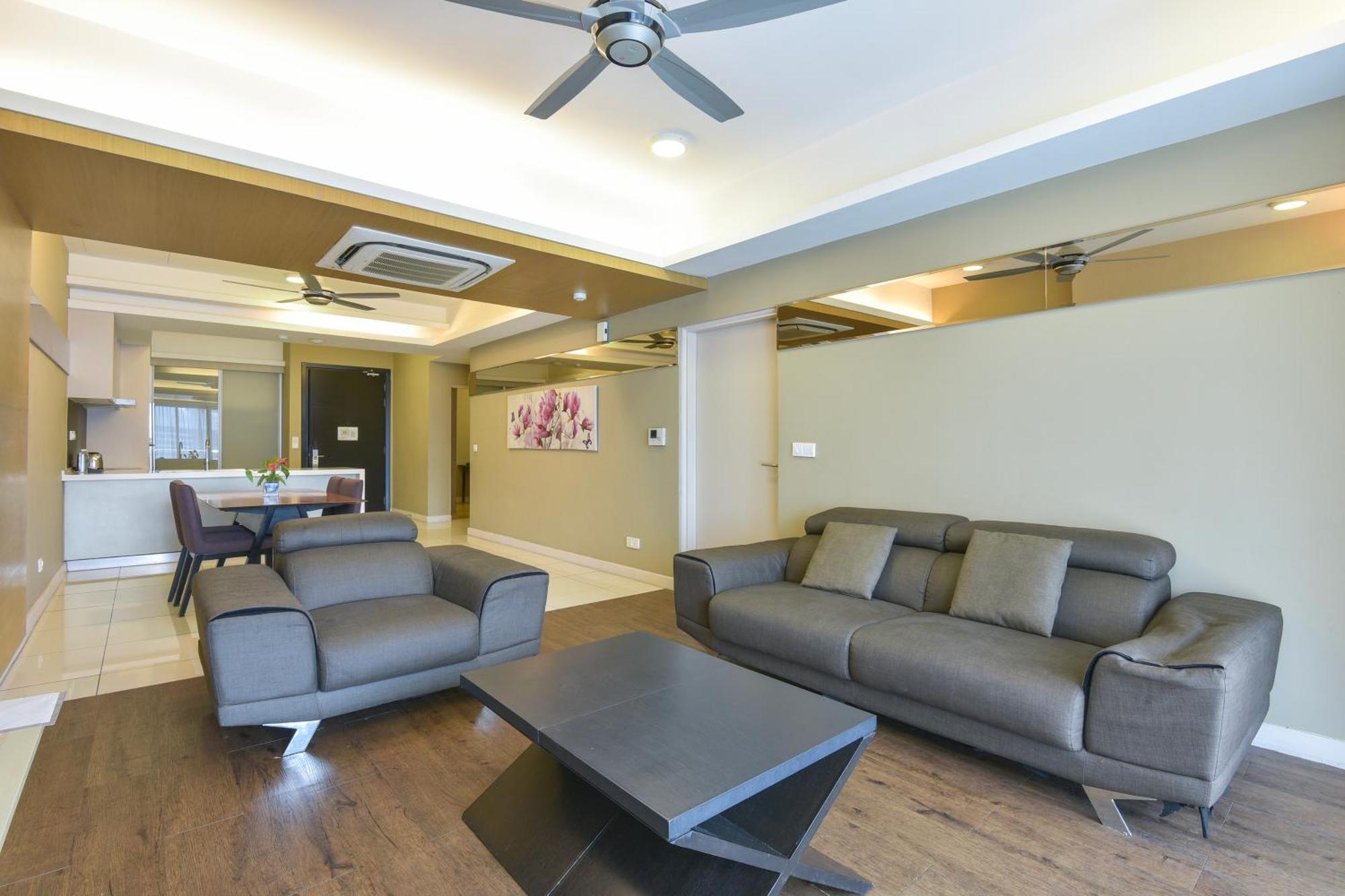 Sunday Hotel Near Petronas Twin Tower Formerly Suasana Suites Kuala Lumpur Exterior foto